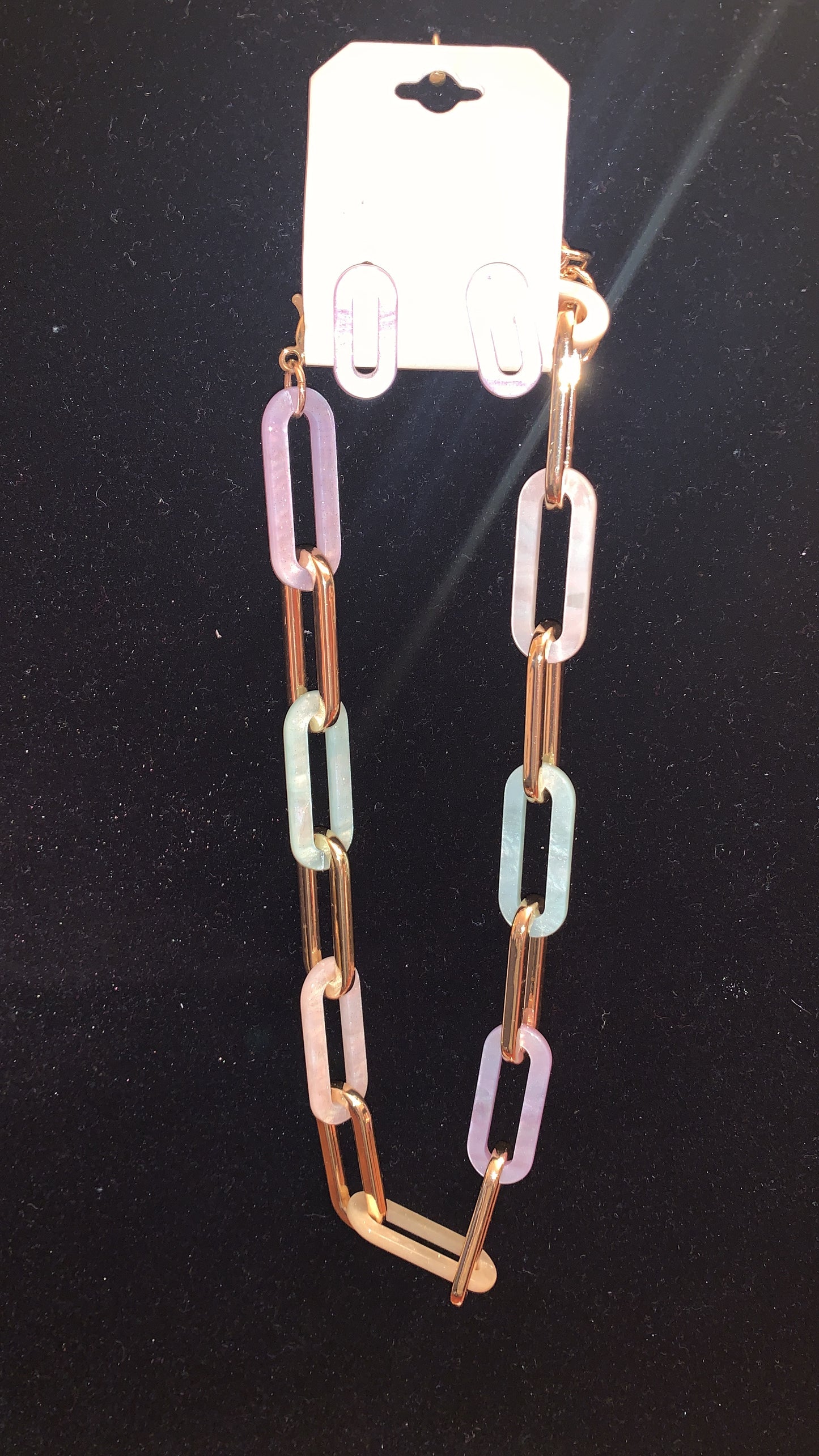 Gold Acrylic Chain Link Necklace