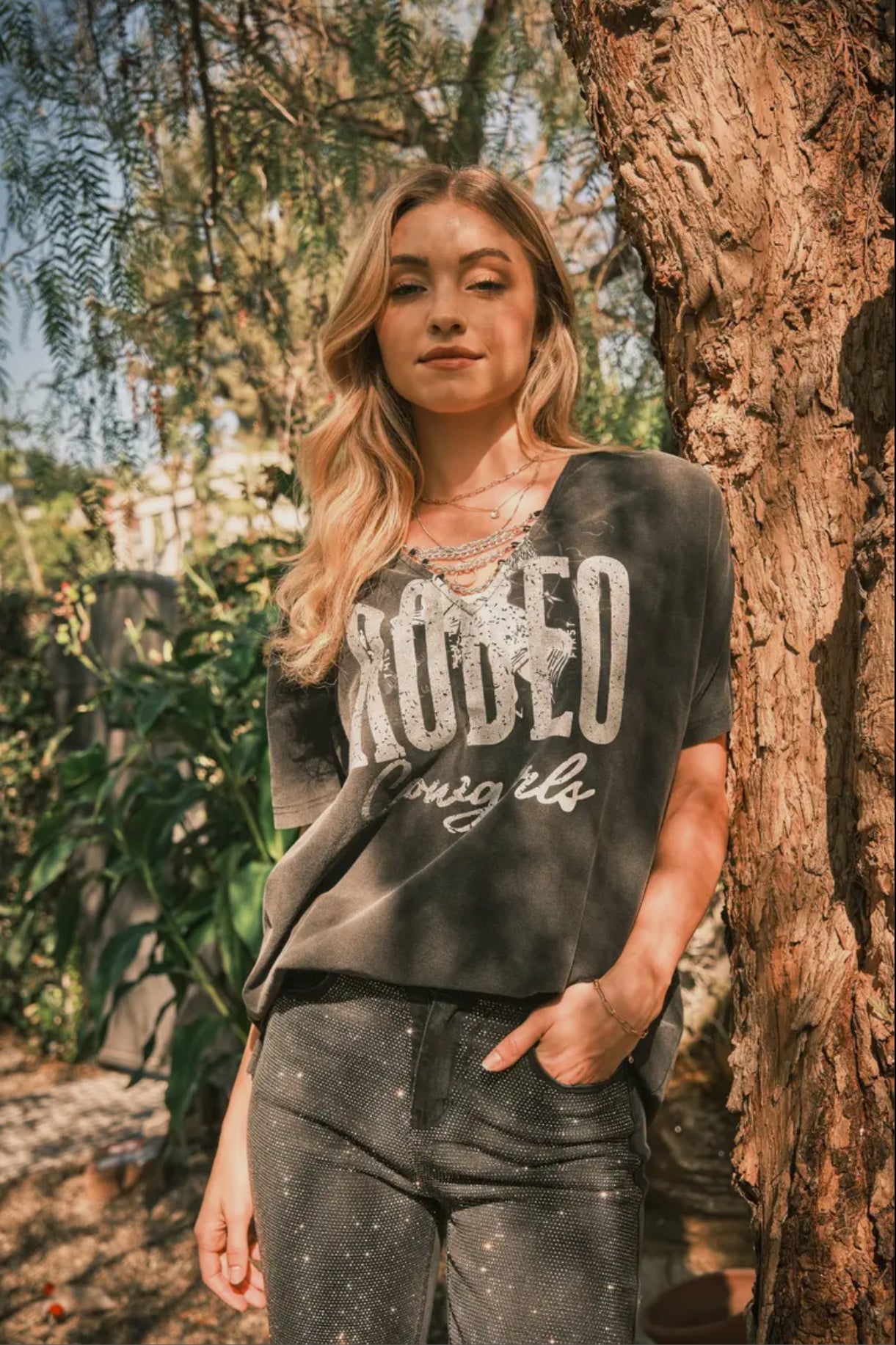 Rodeo Cowgirls Chain Tee