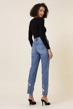 Load image into Gallery viewer, High Waisted Straight Leg Jean
