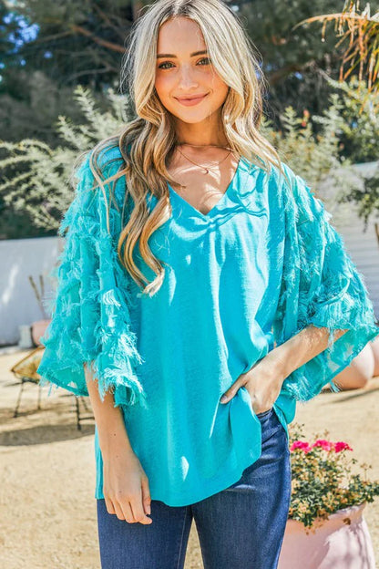 Feathered Detail 3/4 Sleeve Top