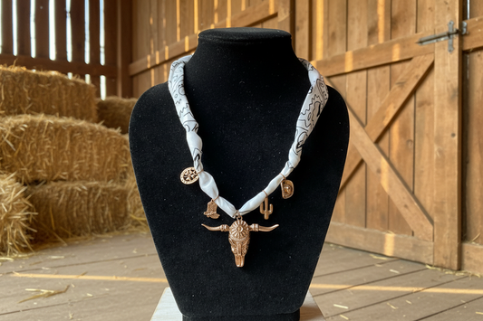 Bandana Western Charm  Necklace