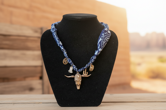 Bandana Western Charm  Necklace