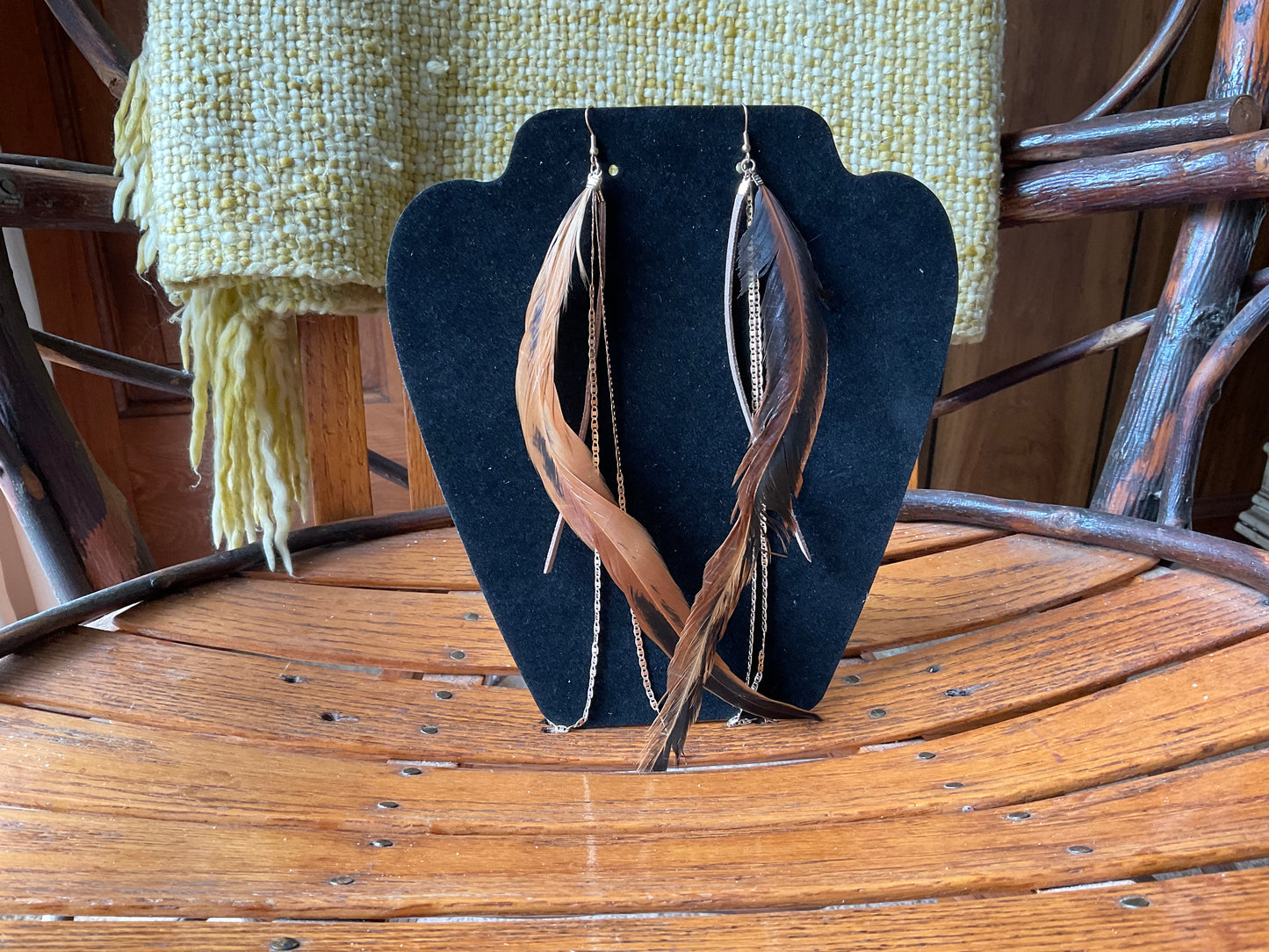 Feather Shoulde Duster Earrings