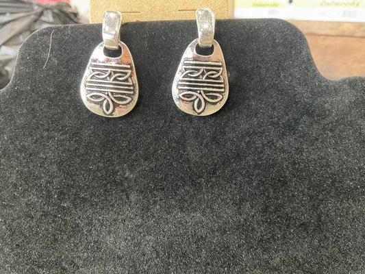 Brush Silver Boot Stitch Earrings