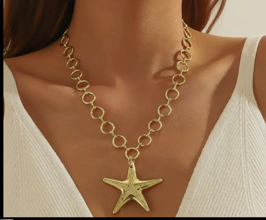 Chunky Star Necklace