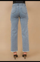 Load image into Gallery viewer, Jewel Trim Super Stretch Jeans
