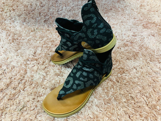 Leopard Roped Sandals