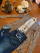 Load image into Gallery viewer, TTT Leopard Short Cardi
