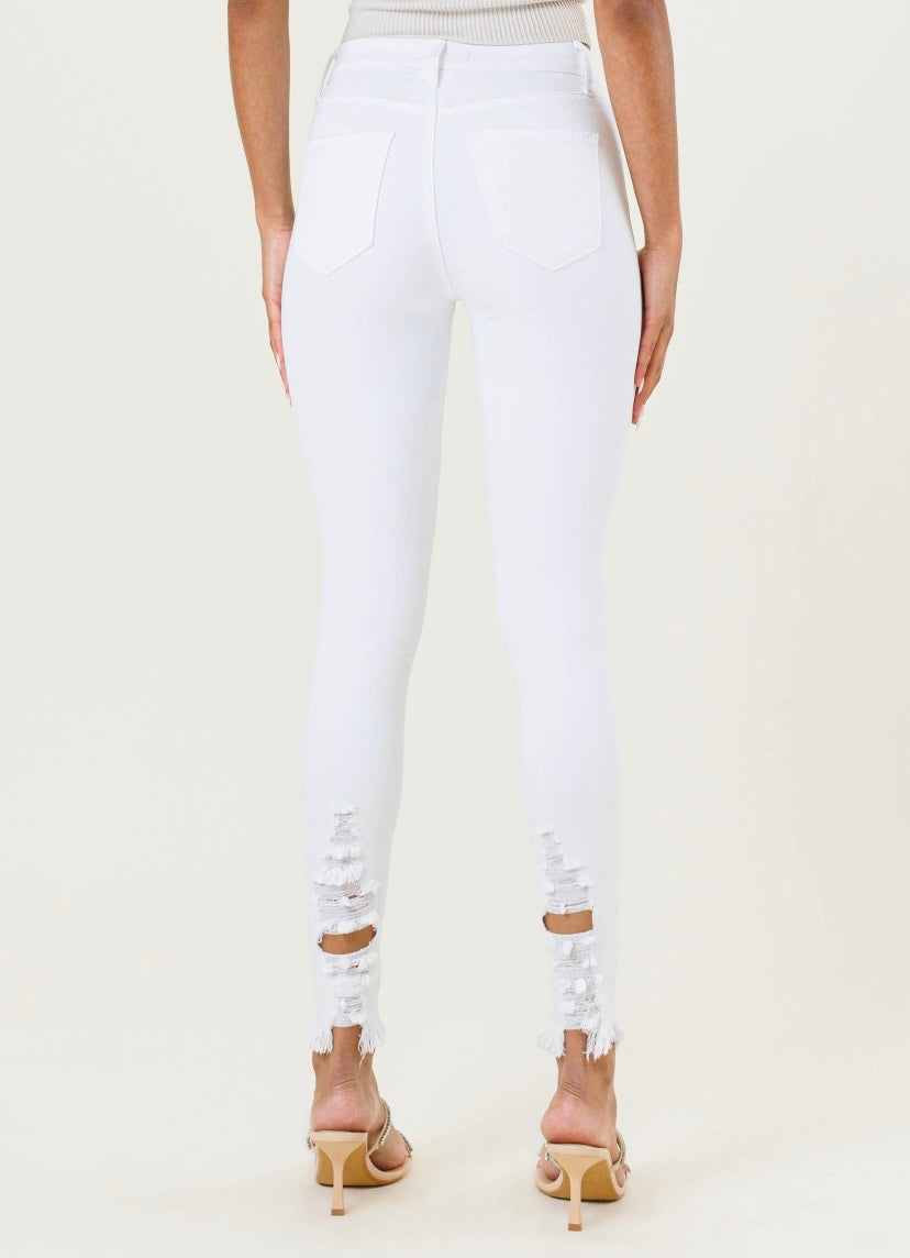 MIU Distressed Curvy Skinnies