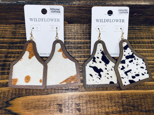 HideOn Tag Earrings