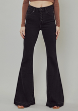 Load image into Gallery viewer, KanCan Black Out Hem Super Flares
