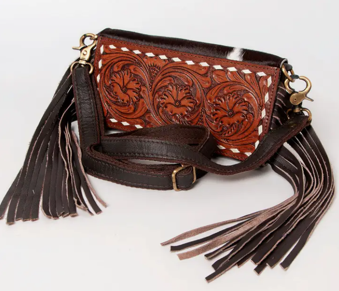 The Remington Clutch Crossbody