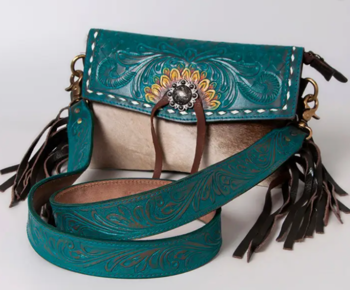 The Daisy Guitar Strap Crossbody