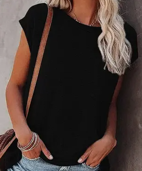 Everyday Basic Pocketed Tee