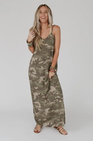 Raw Edge Camo Maxi